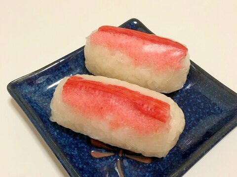 カニカマと桜でんぶのライスペーパー 巻き寿司♪